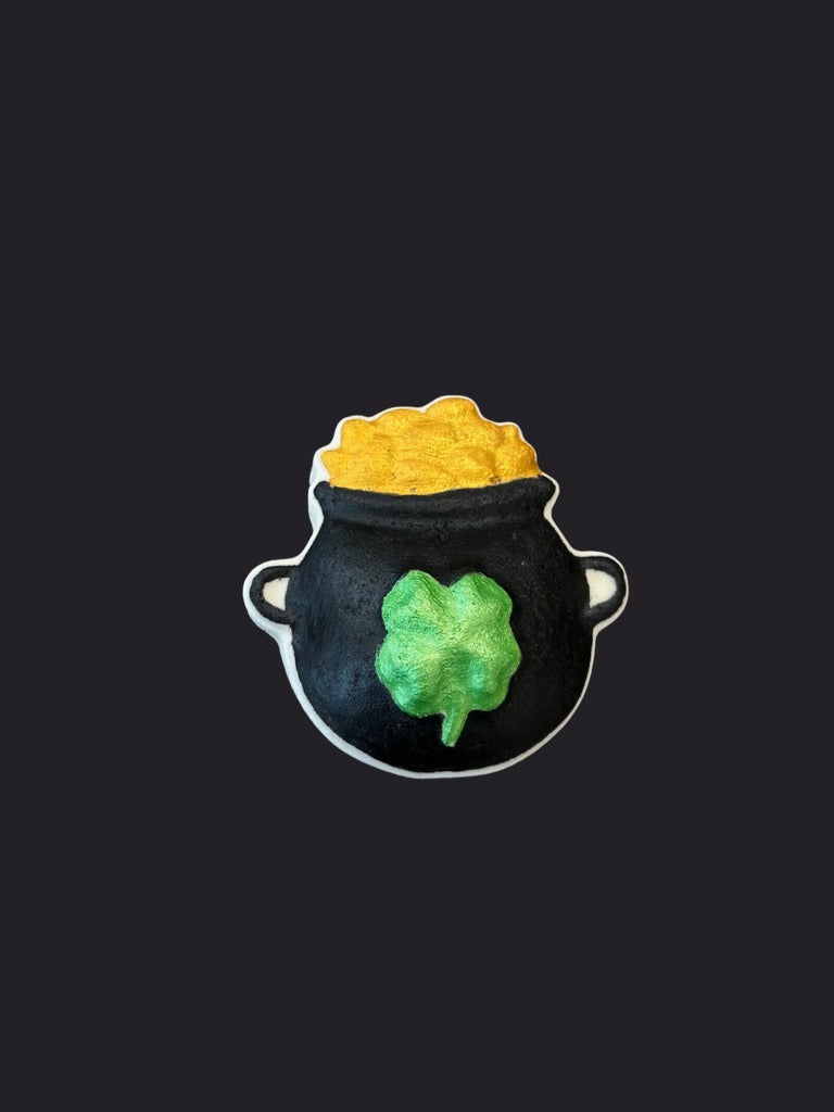 Pot of Gold Plastic Hand Mold Fizz Fairy Krazycolours Inc.