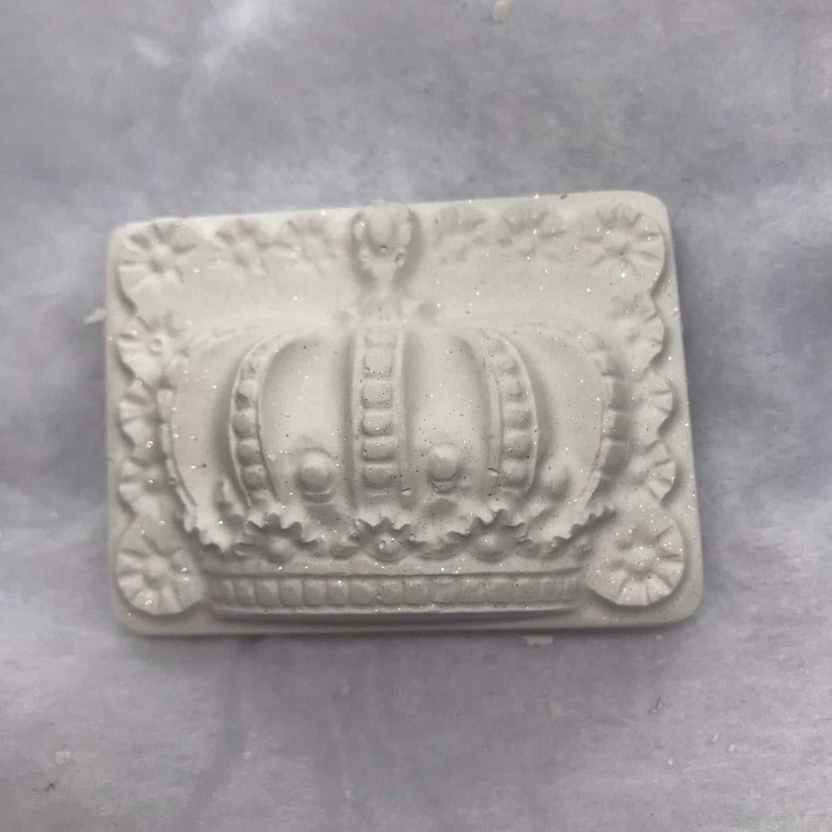 Crown Plastic Hand Mold