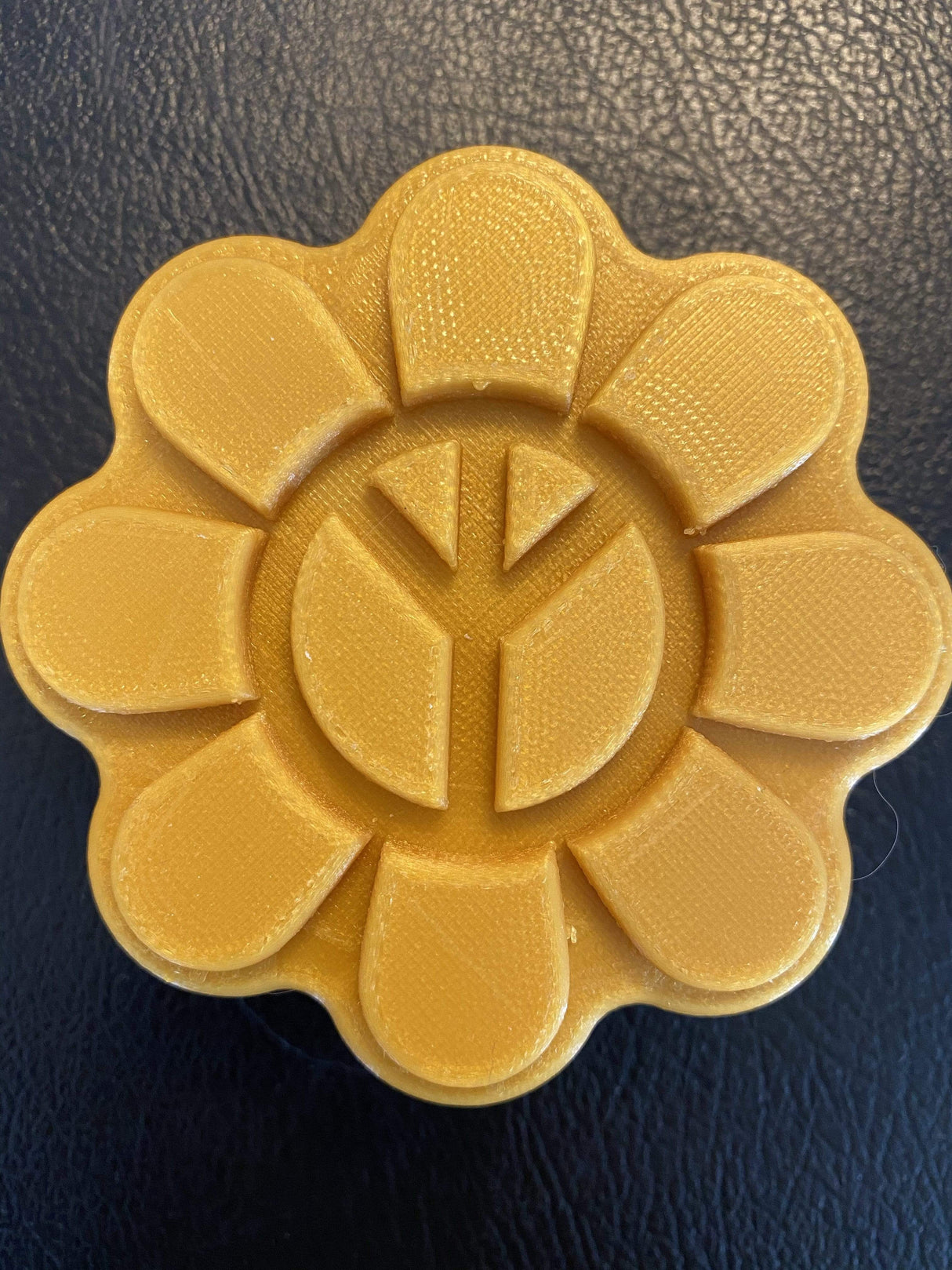 Peace Flower Plastic Hand Mold