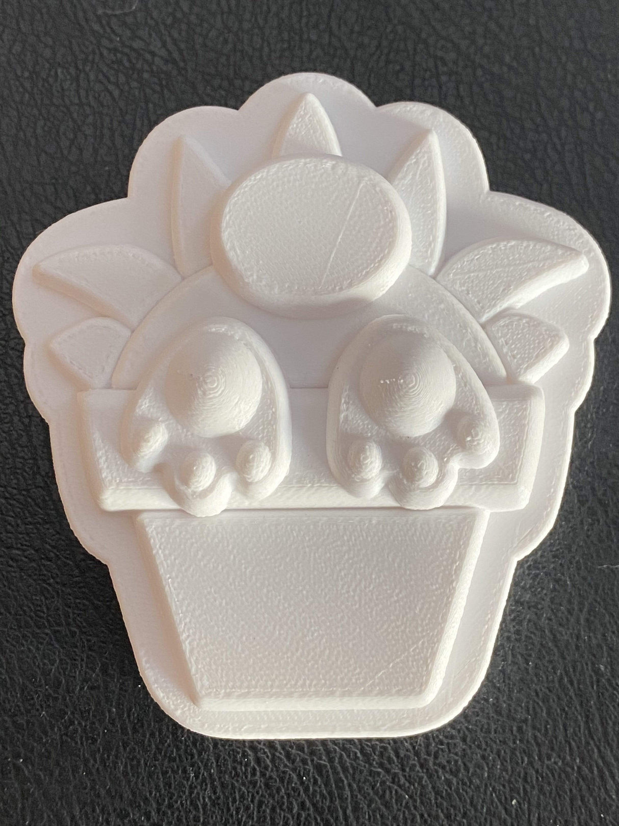 Flower Pot Bunny Plastic Hand Mold
